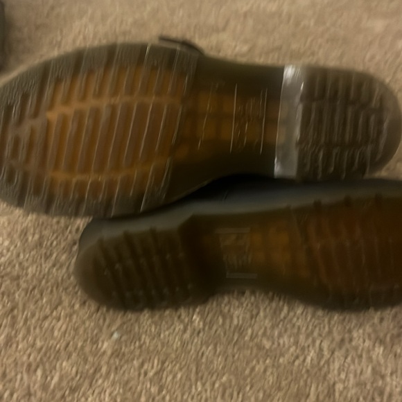 Rose Embroidered Dr Martens - Picture 4 of 5